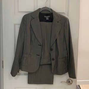 Ann Taylor suite jacket